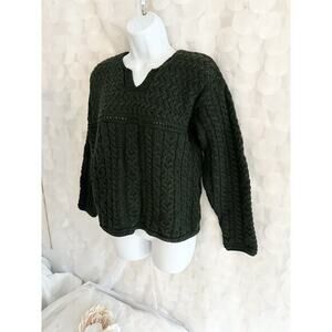 CARRAIG DONN Small Dark Green V Neck Pullover Sweater Cable Knit Ireland